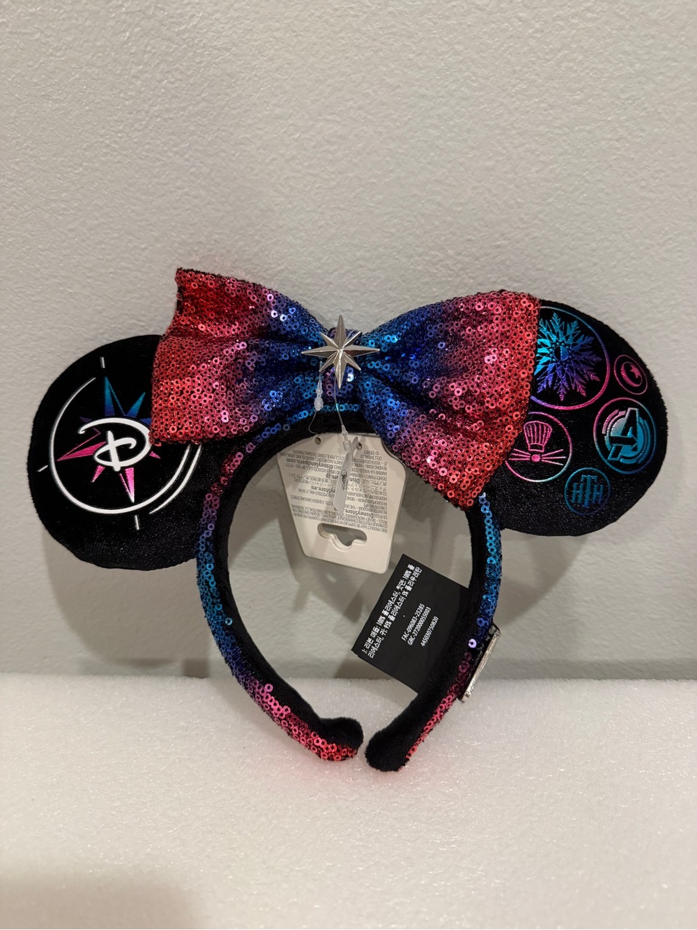Disneyland Paris Adventure World Ears Headband NWT
